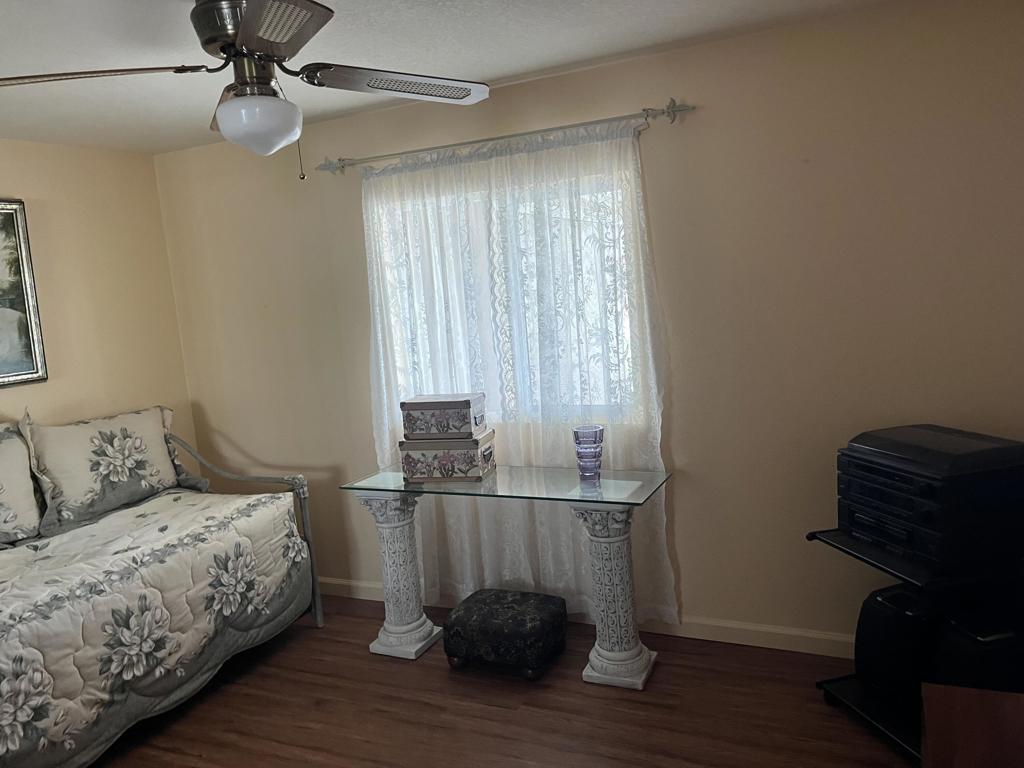 39621 Desert Greens Drive E