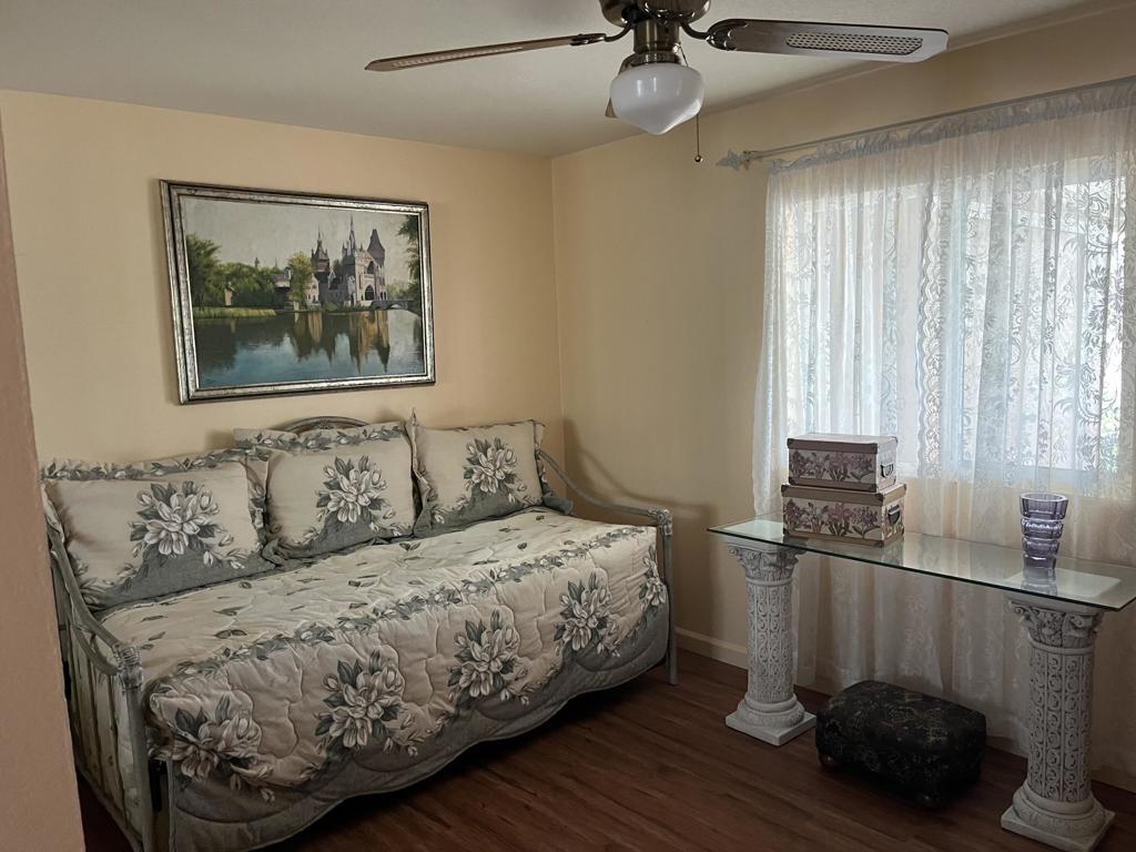 39621 Desert Greens Drive E