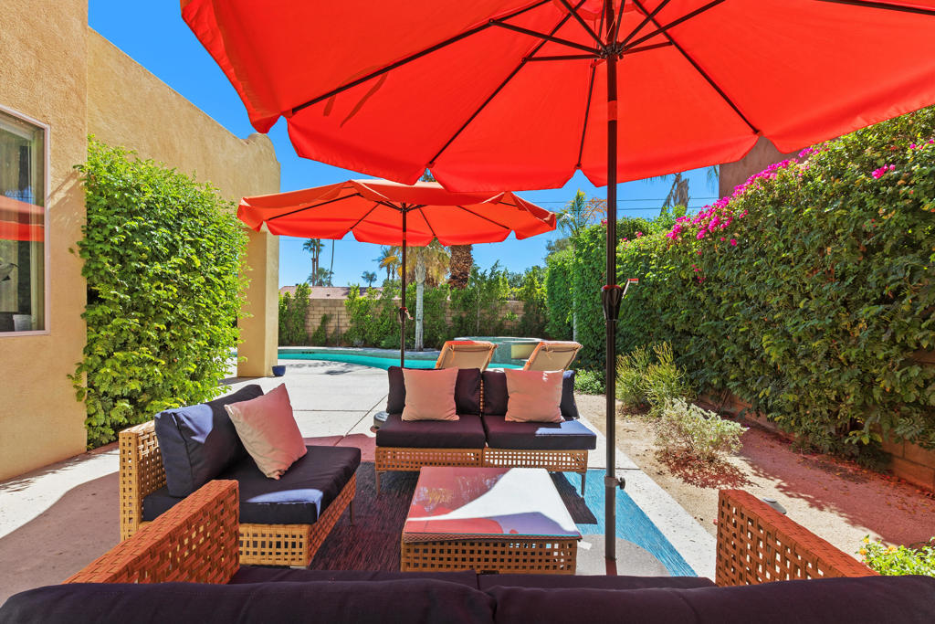 46050 Ocotillo Drive