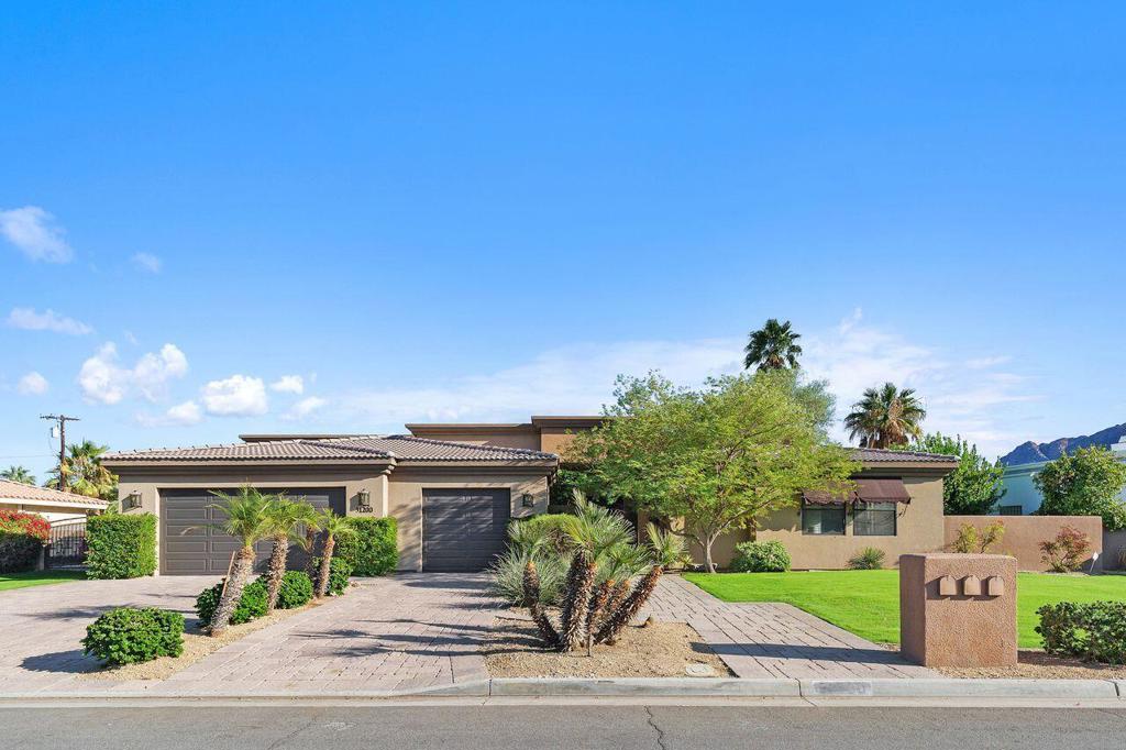 51200 Calle Paloma