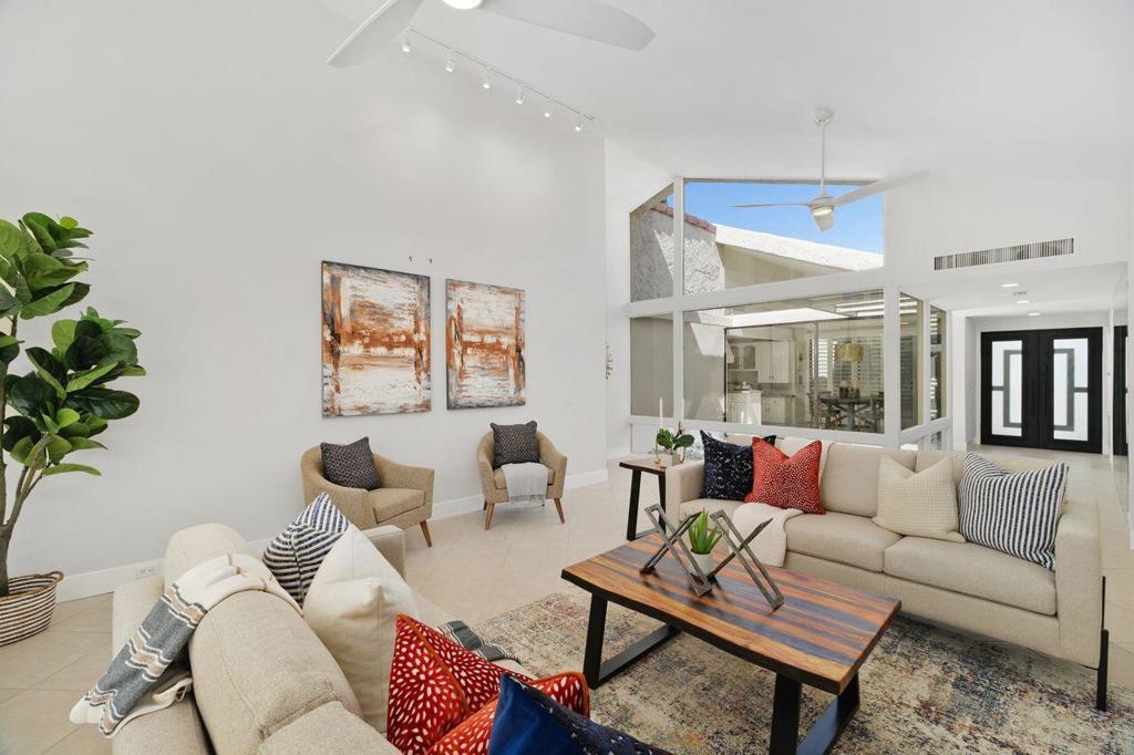 73367 Oriole Court