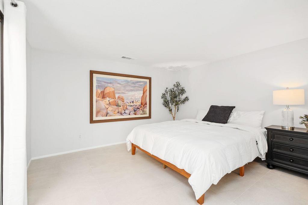 48639 Palo Verde Court