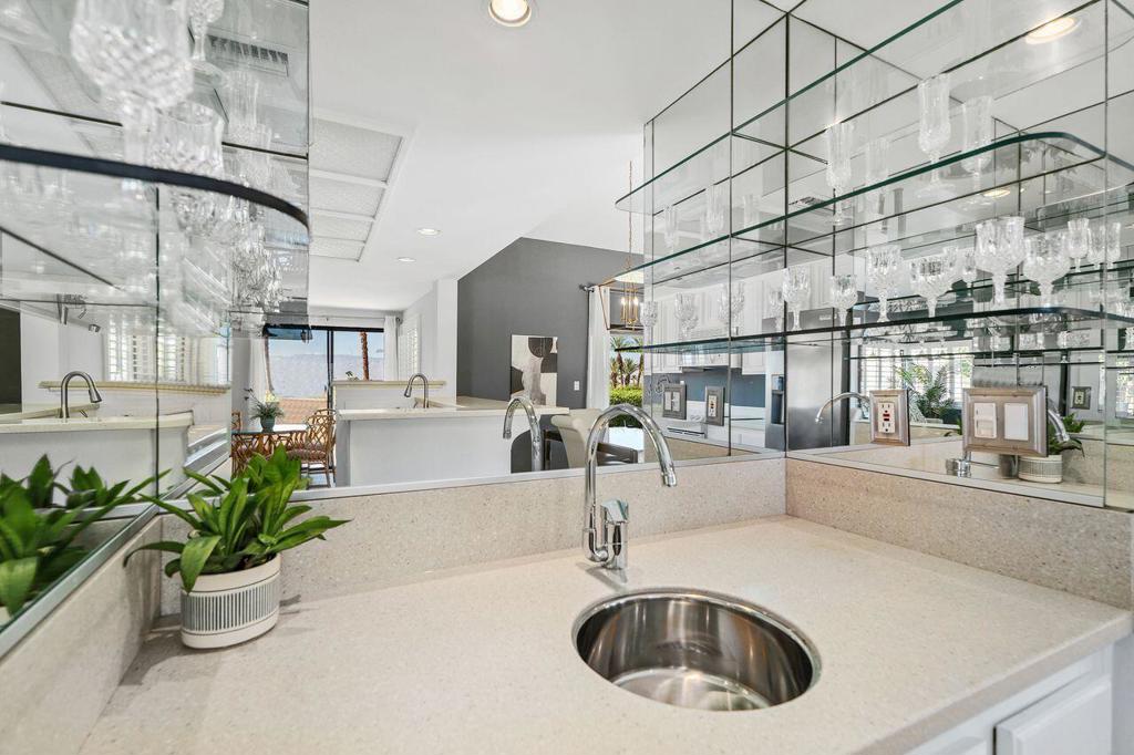 48639 Palo Verde Court