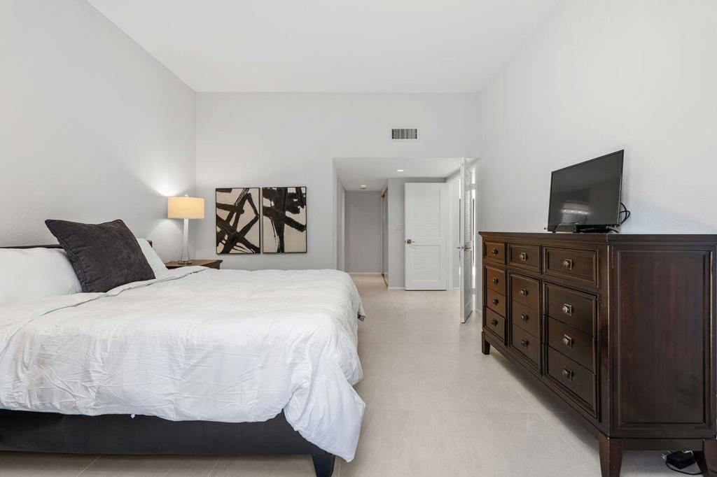 48639 Palo Verde Court