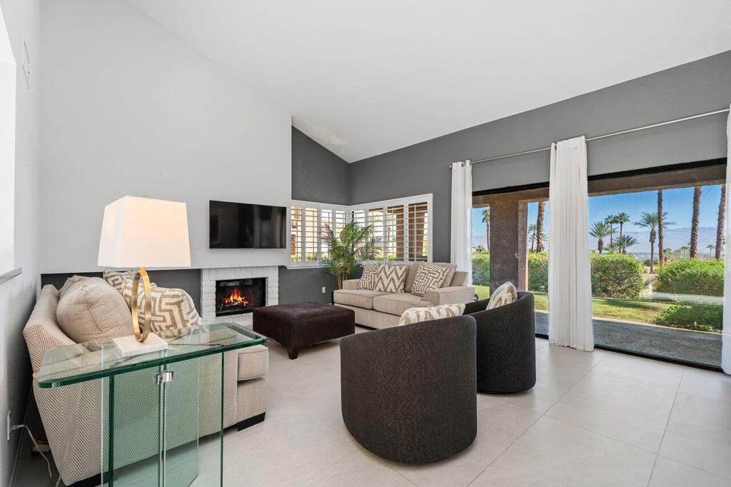 48639 Palo Verde Court