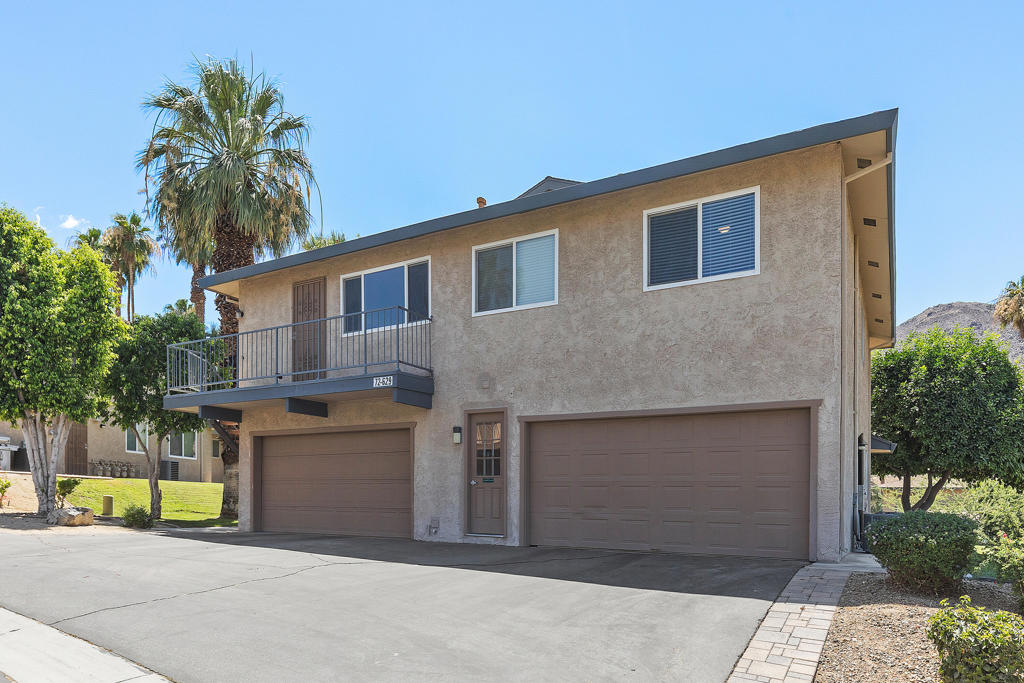 72629 Edgehill Drive 4