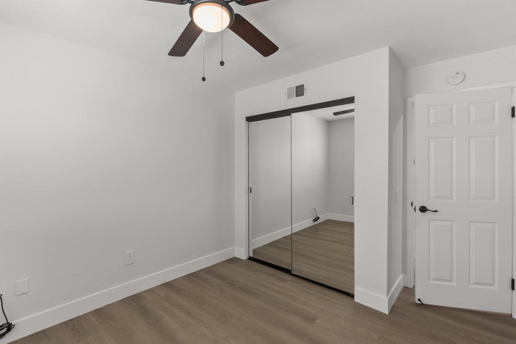 72629 Edgehill Drive 4