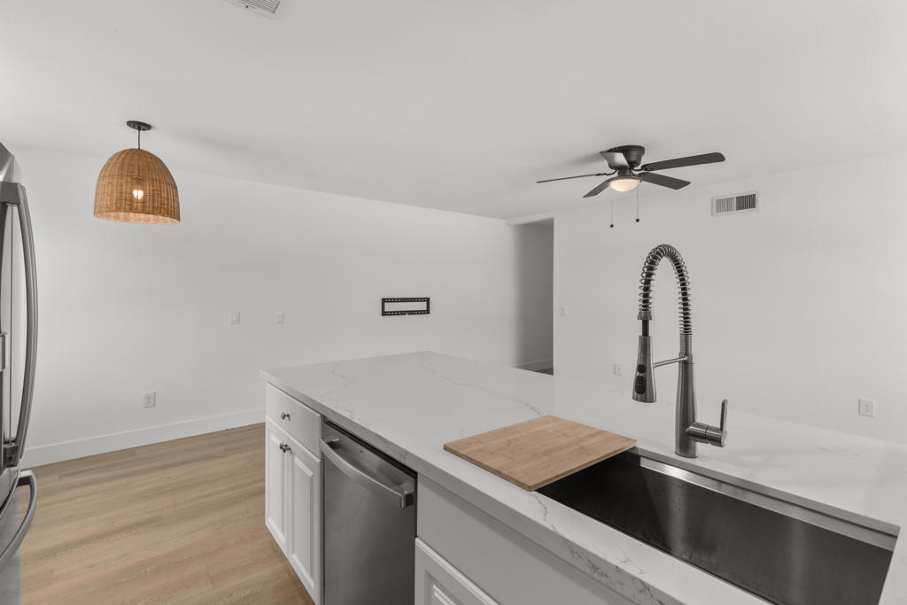 72629 Edgehill Drive 4