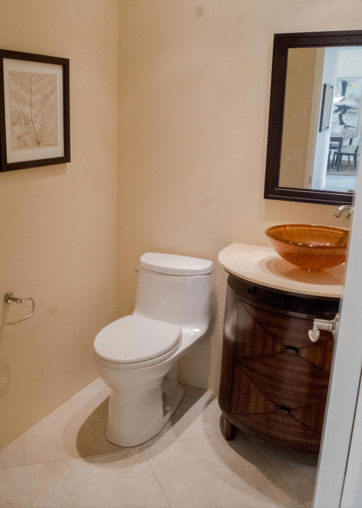 529 Desert Falls Drive N