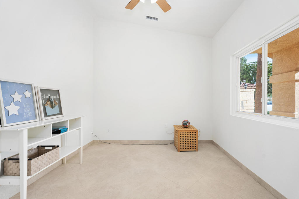 73620 Heatherwood Drive Drive