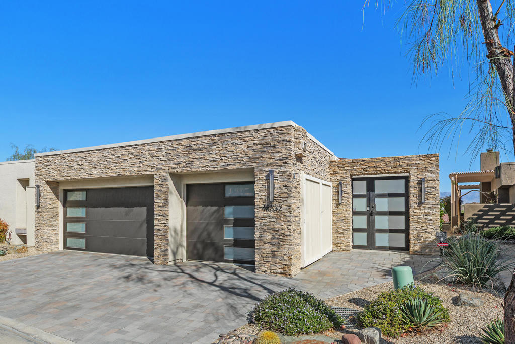 48832 Cassia Place