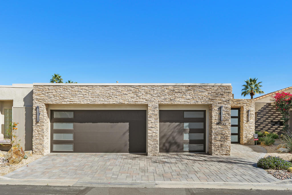 48832 Cassia Place
