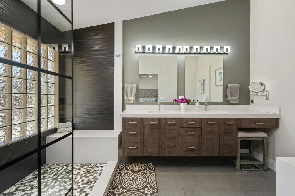 47190 Sand Sage Court