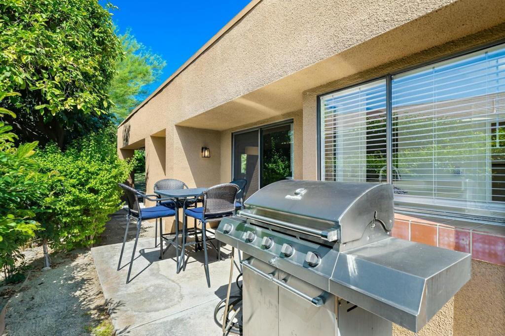 73280 Rosewood Court