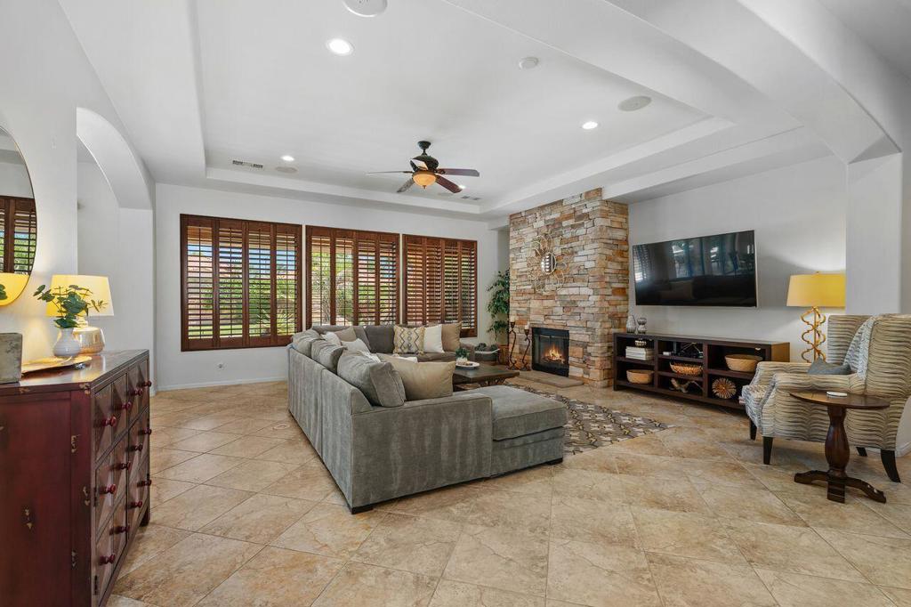 48476 Big Horn Drive