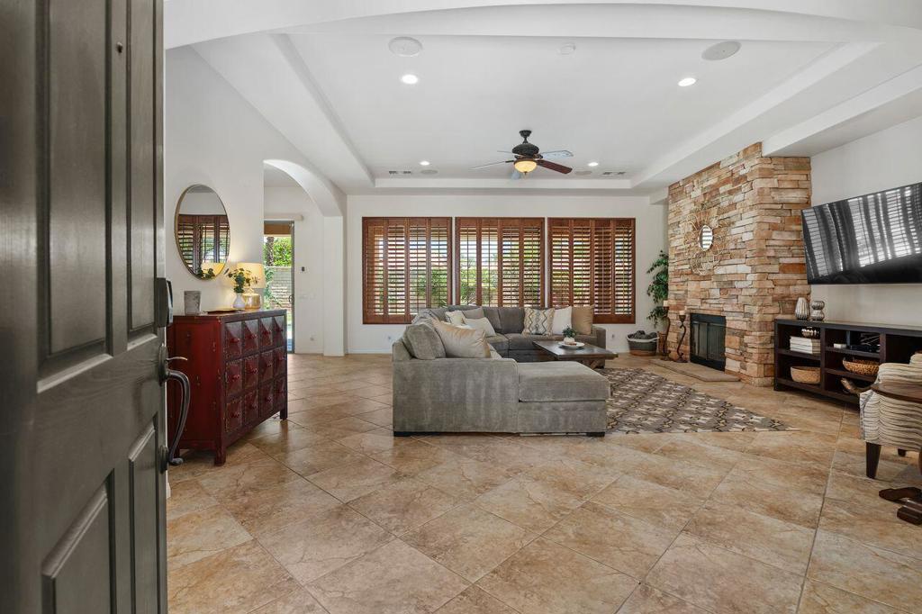 48476 Big Horn Drive