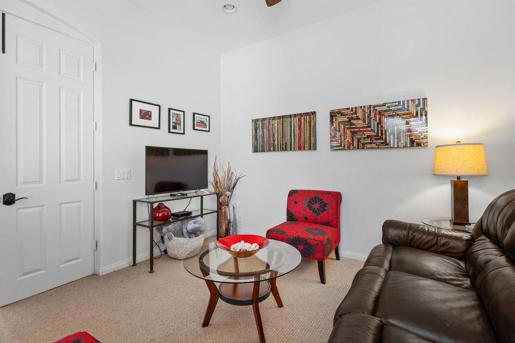48476 Big Horn Drive