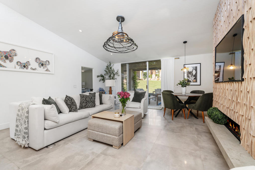 48955 Mariposa Drive