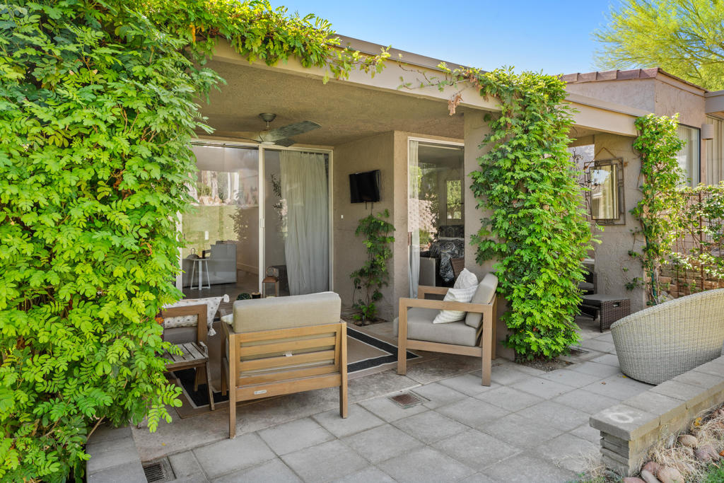 48955 Mariposa Drive