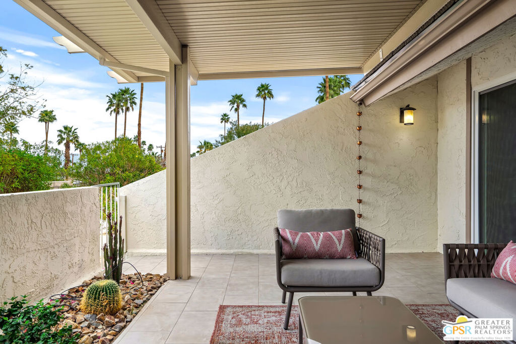 72765 Mesquite Court E