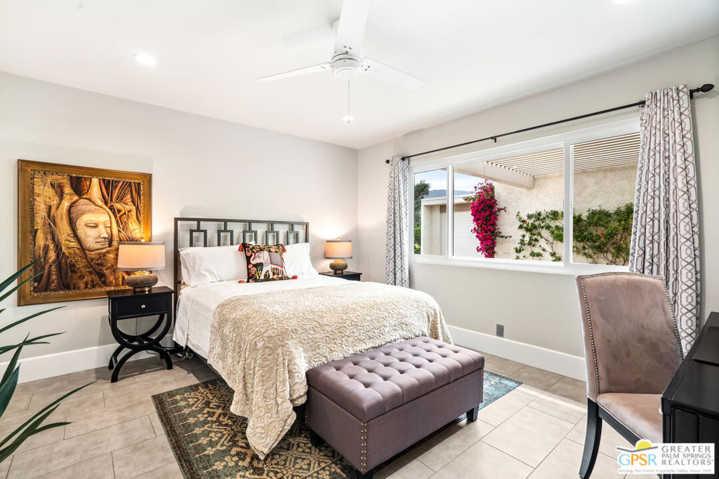 72765 Mesquite Court E