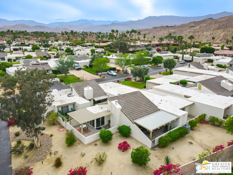 72765 Mesquite Court E