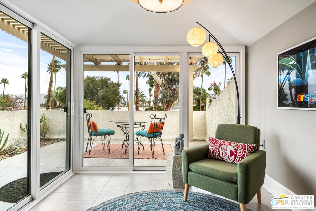 72765 Mesquite Court E