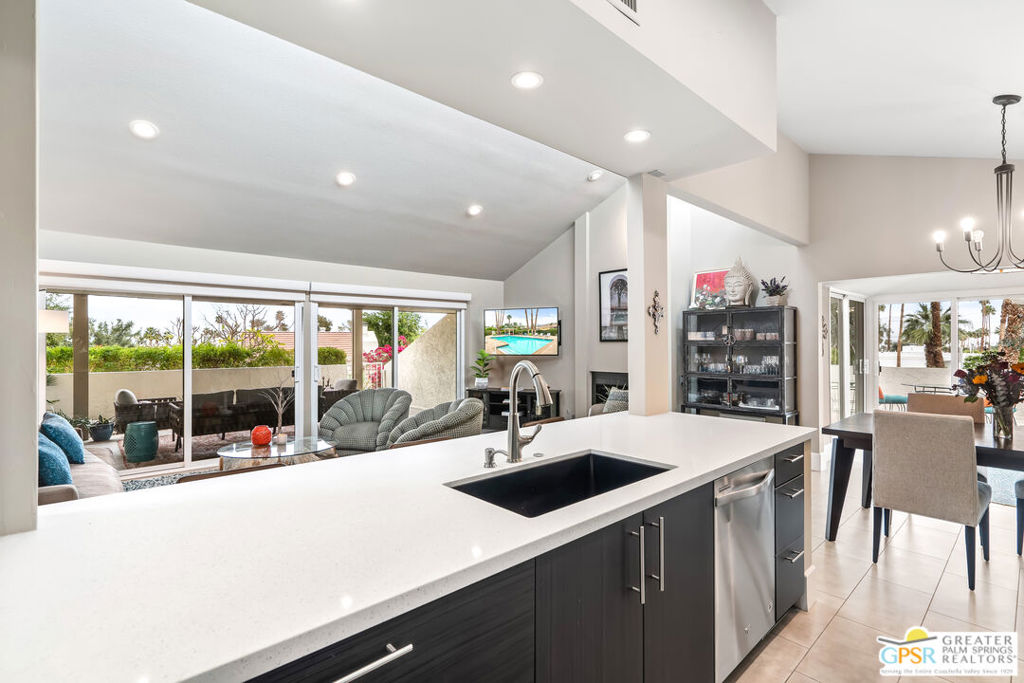 72765 Mesquite Court E