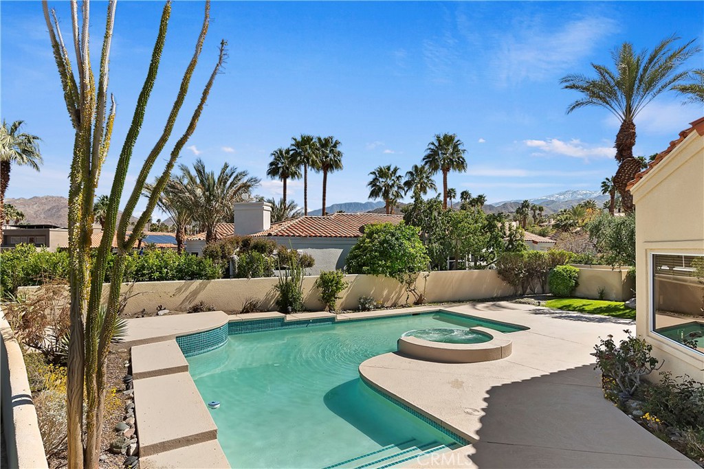 73132 Monterra Circle N