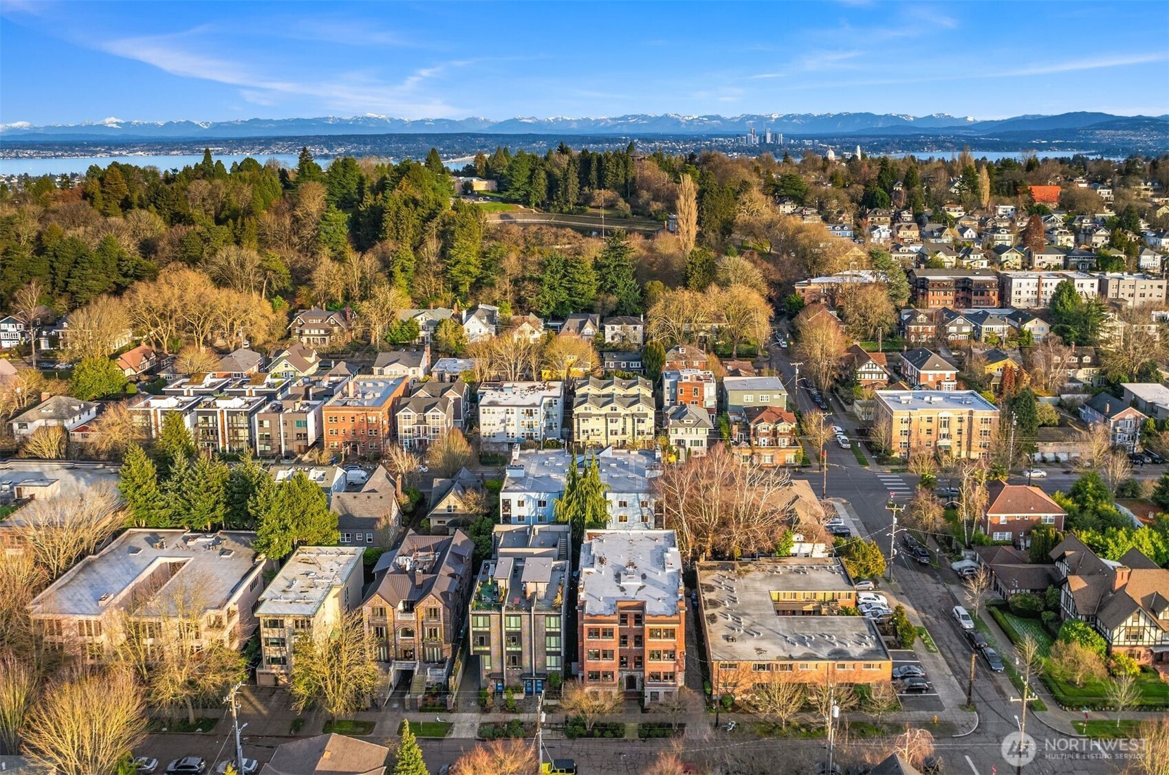 1112 Broadway E Unit: 402