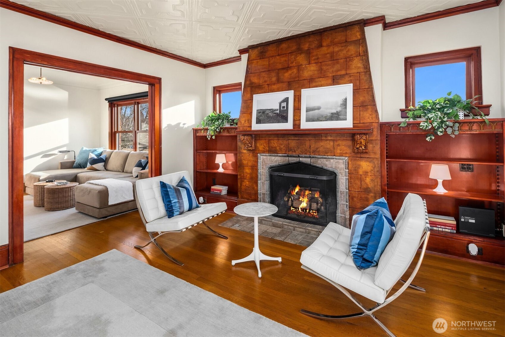 1112 Broadway E Unit: 402