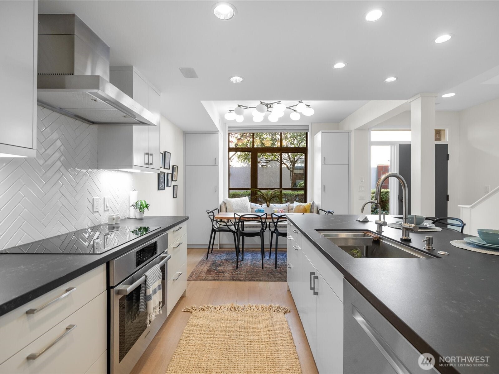 88 Virginia Street Unit: 3
