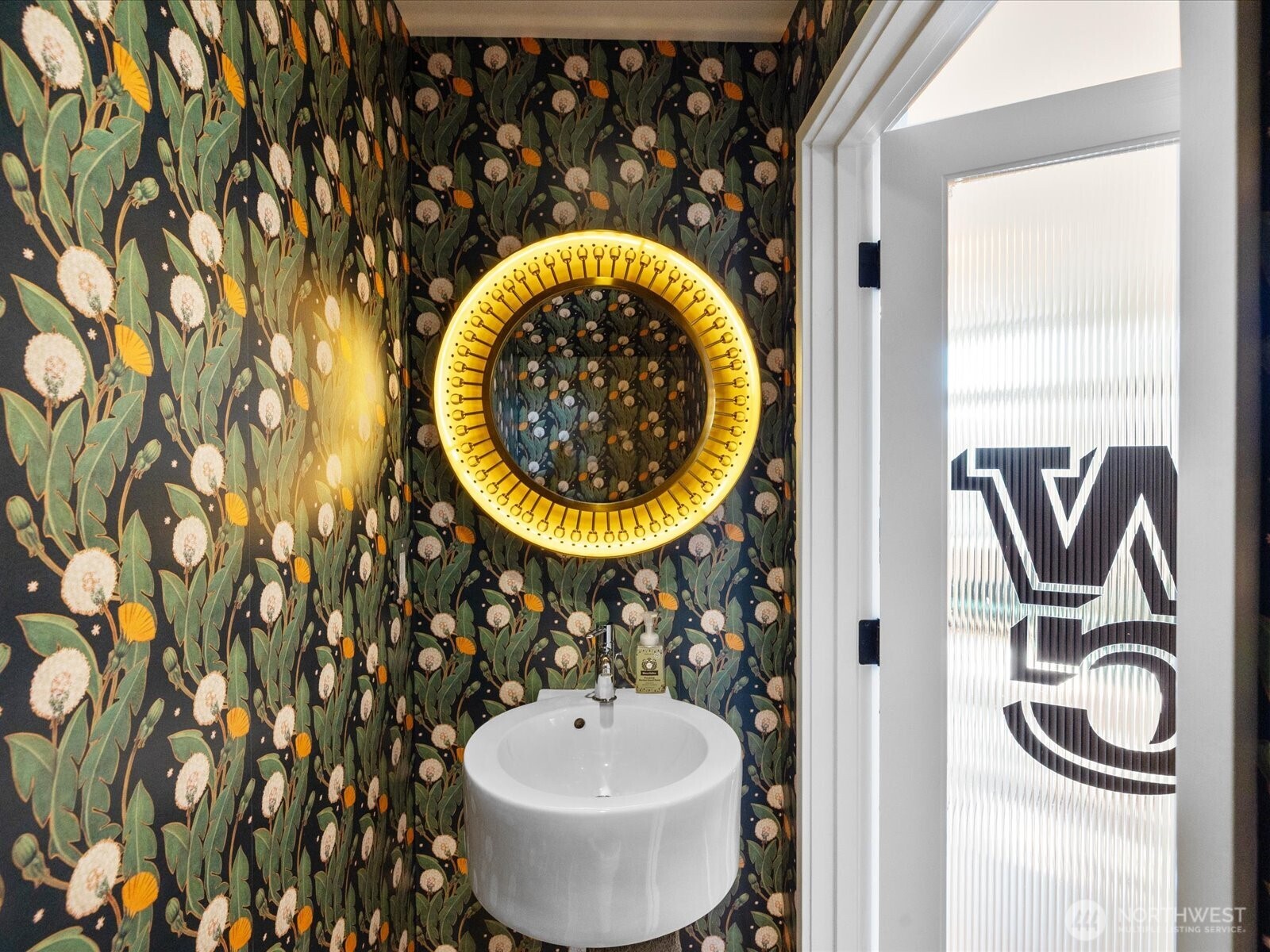 88 Virginia Street Unit: 3