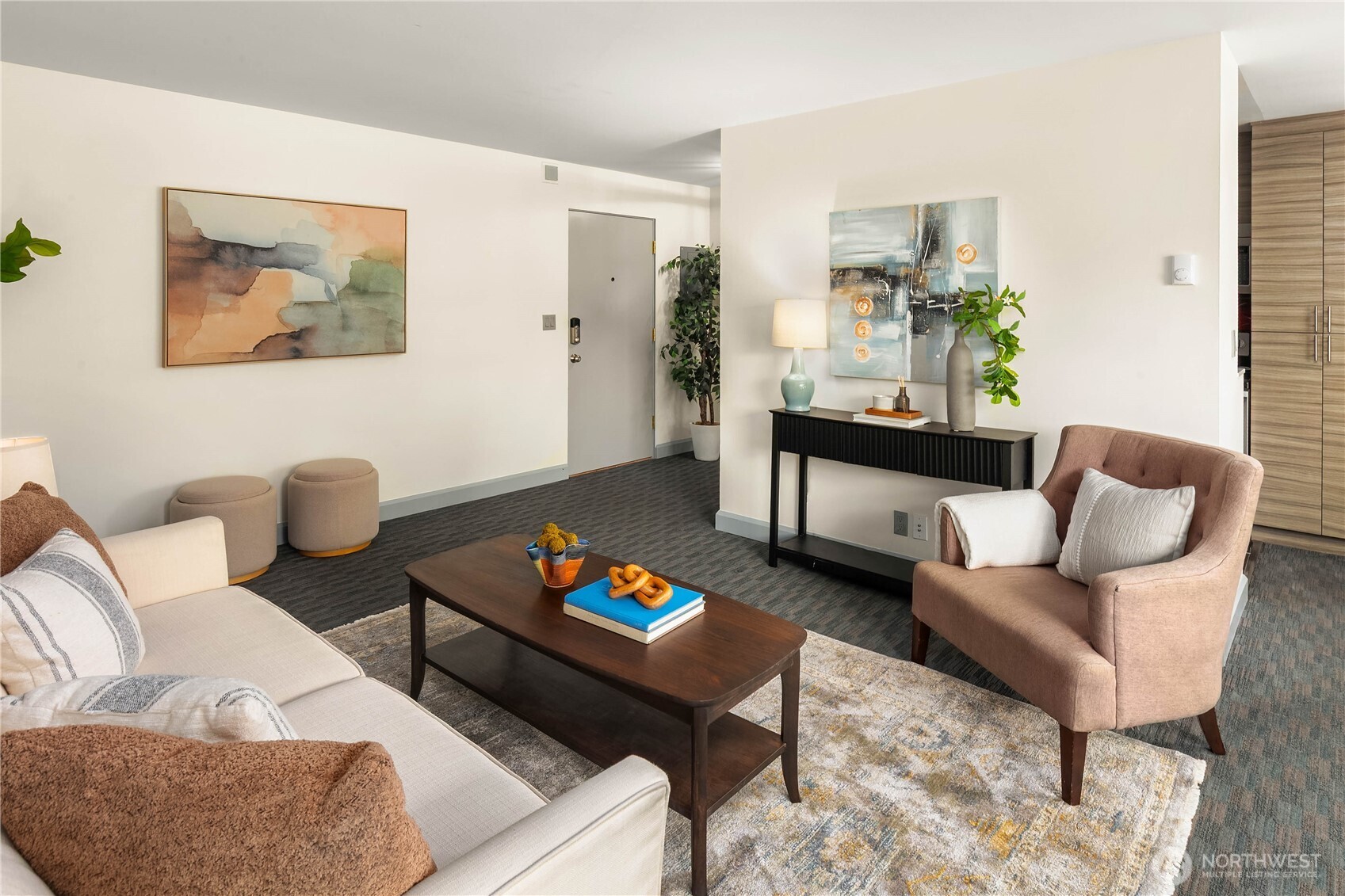 6201 Lake Washington Boulevard NE Unit: 208