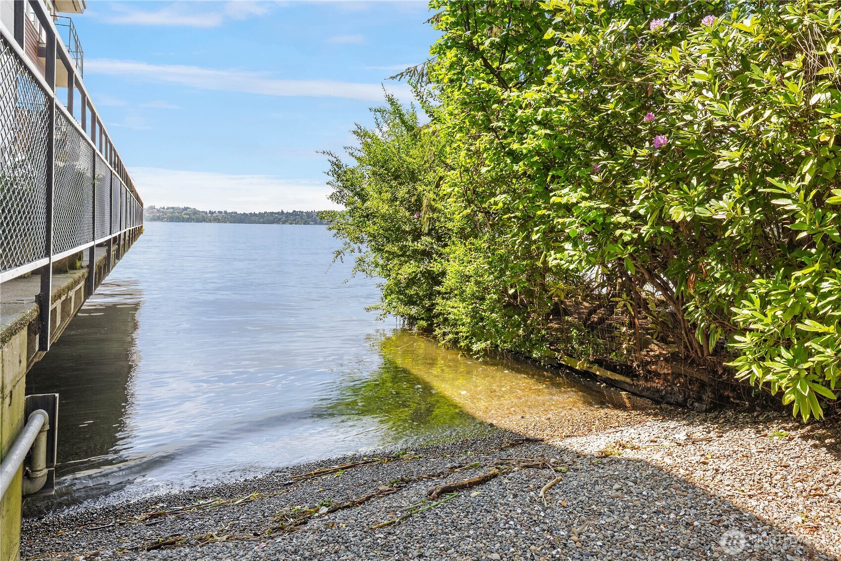 6201 Lake Washington Boulevard NE Unit: 208