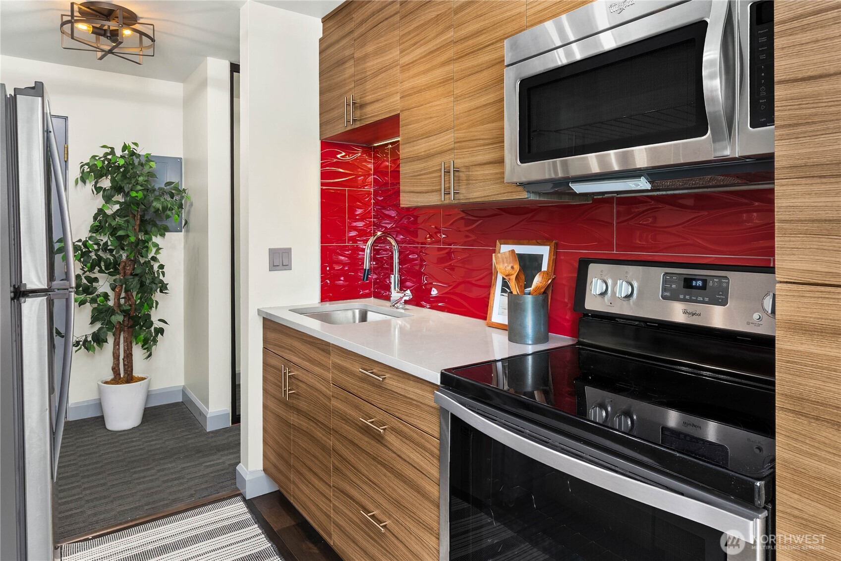 6201 Lake Washington Boulevard NE Unit: 208