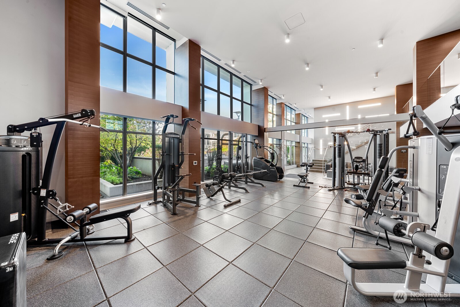 583 Battery Street Unit: 309N