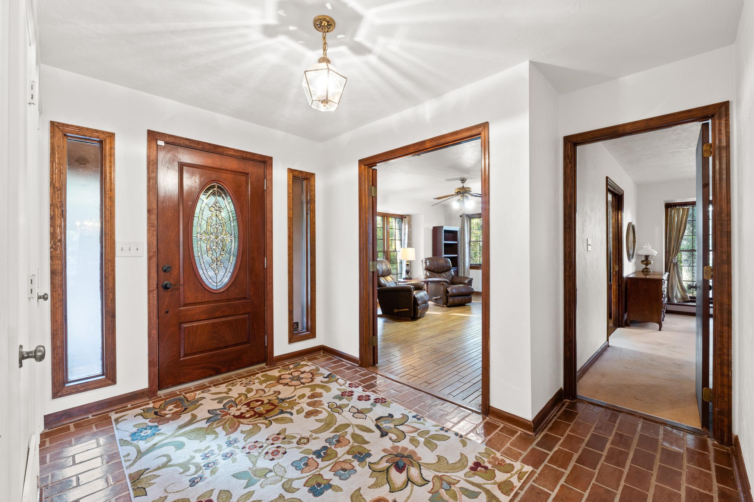 907 Beaver Creek Lane