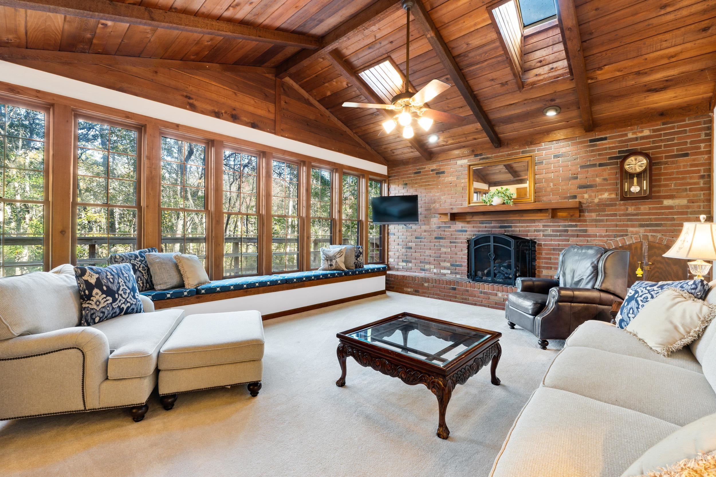 907 Beaver Creek Lane