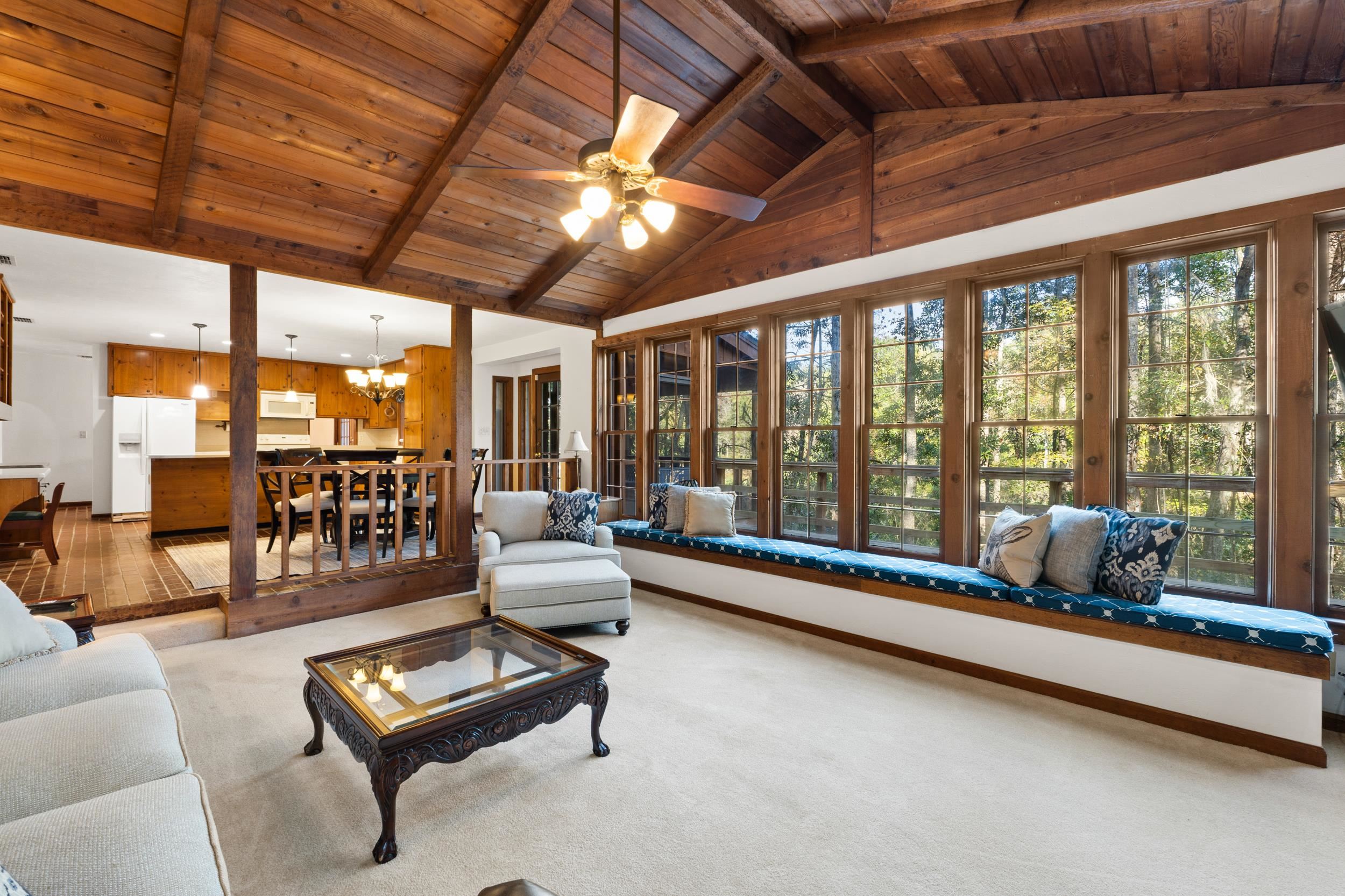 907 Beaver Creek Lane