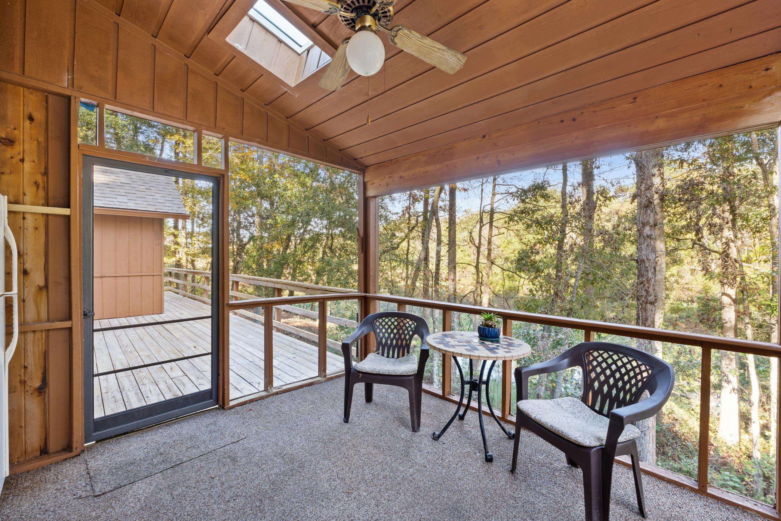 907 Beaver Creek Lane