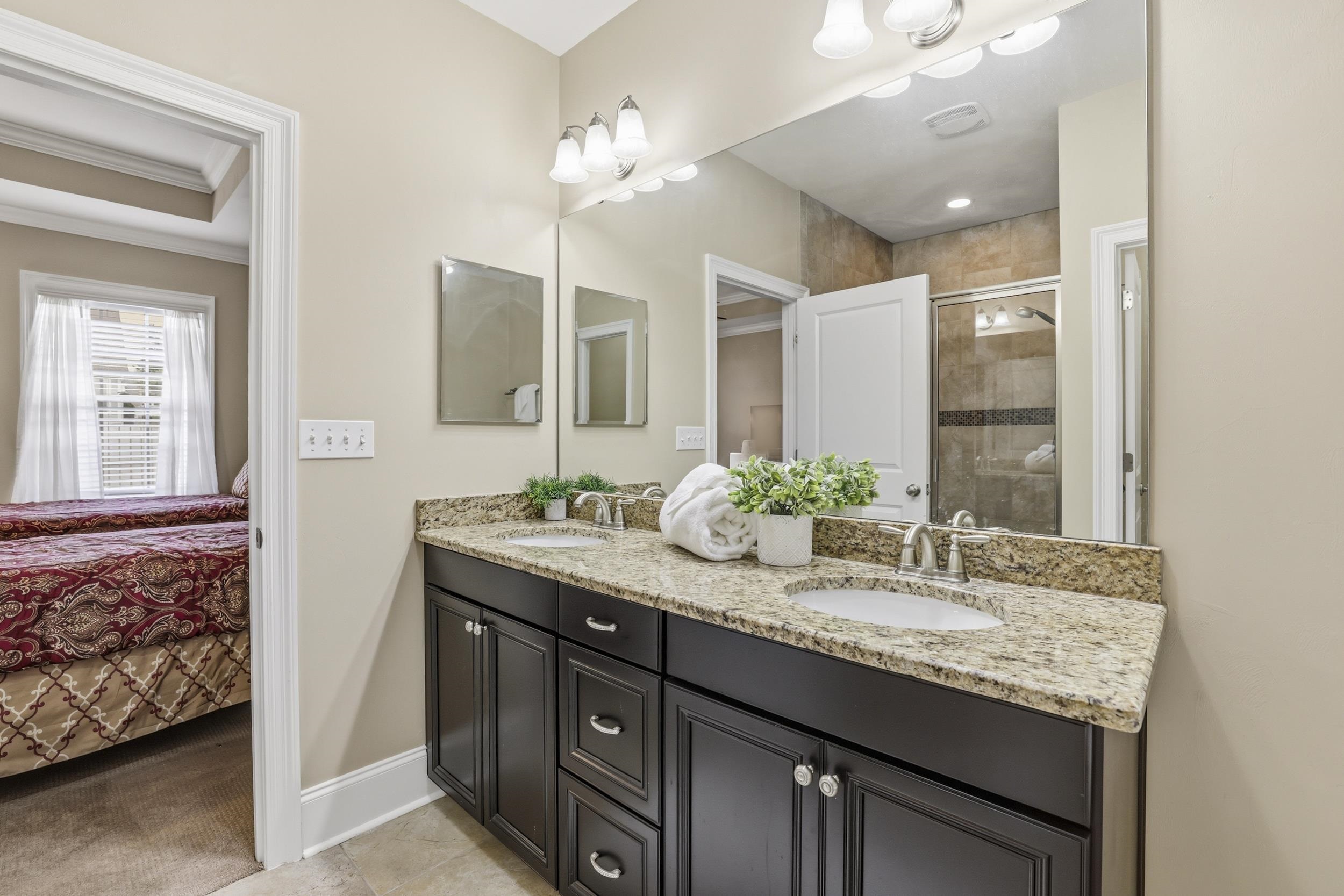 2554 GOLDENROD Way