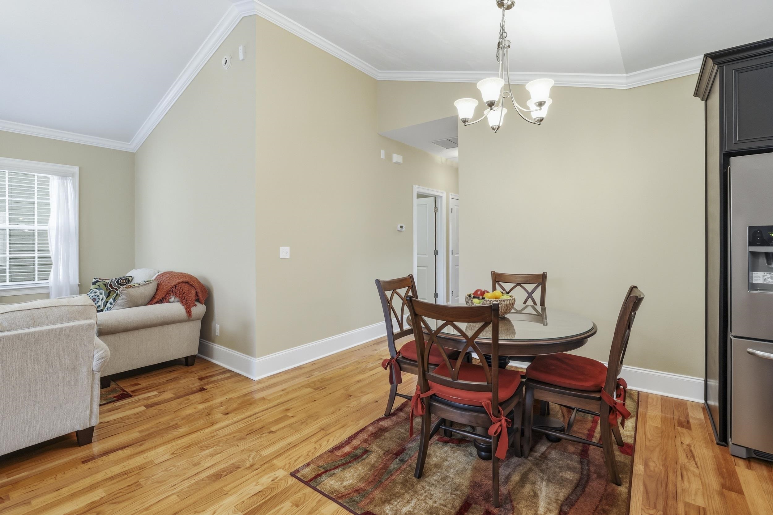 2554 GOLDENROD Way
