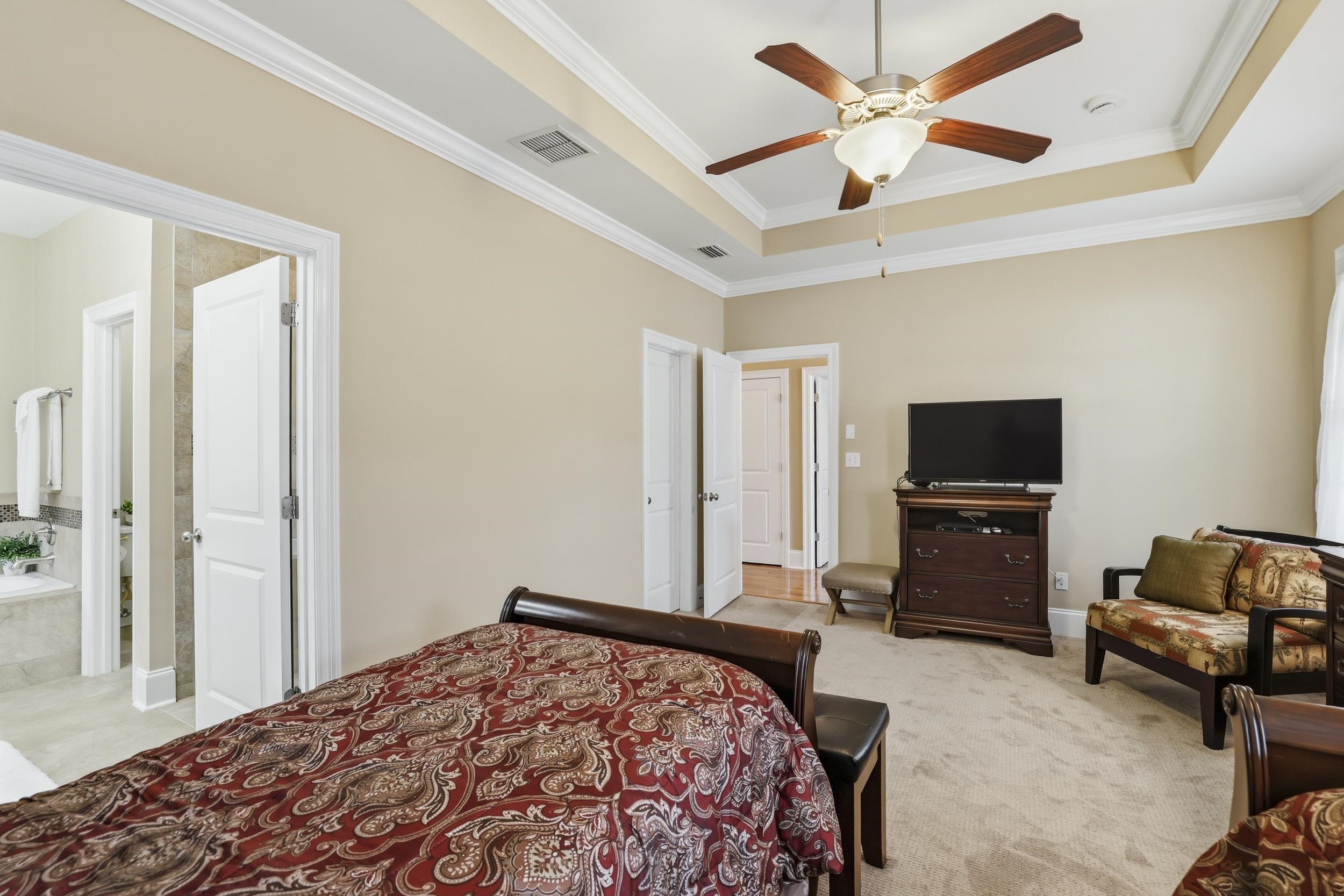 2554 GOLDENROD Way