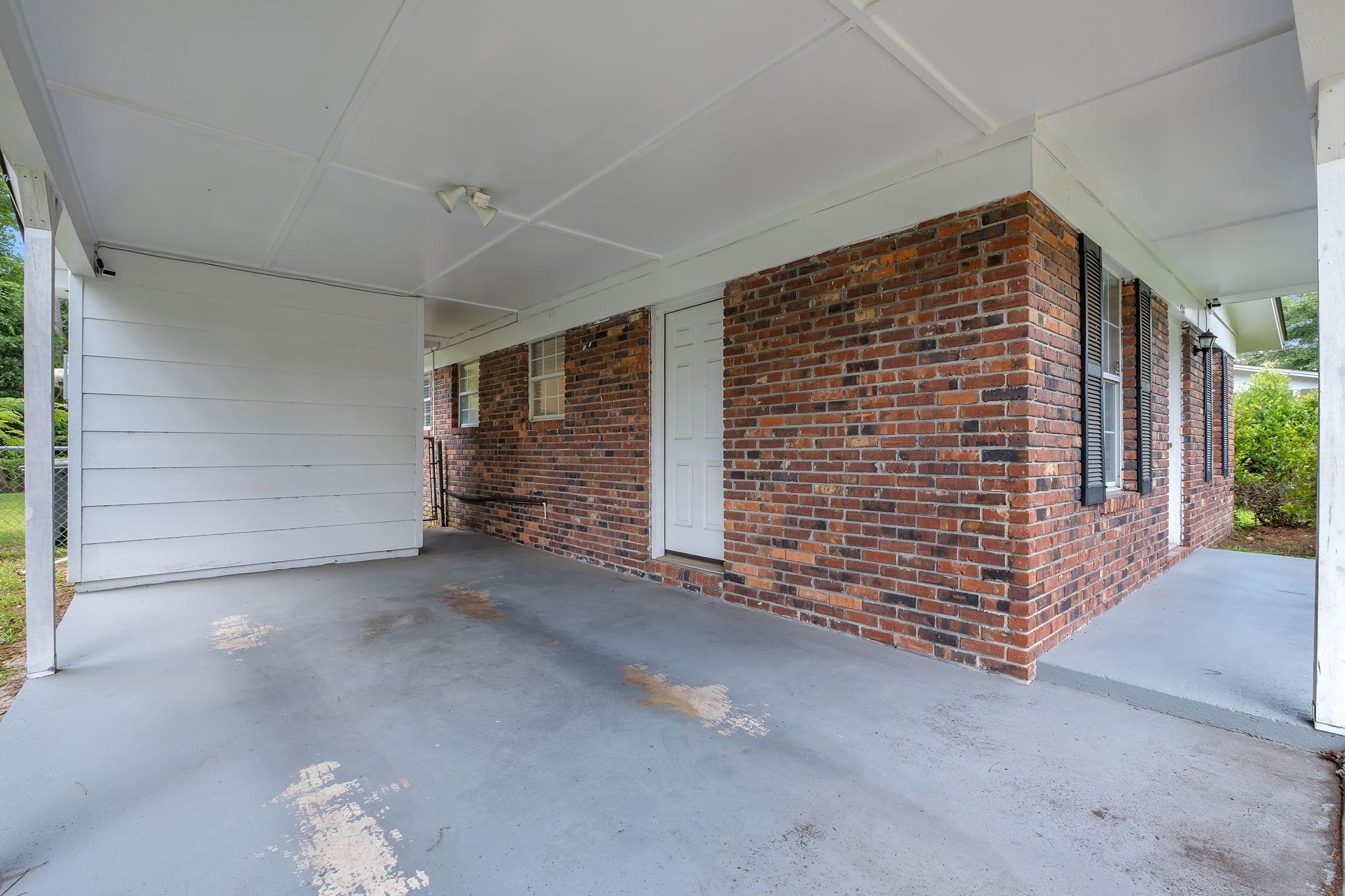 428 Dupont Drive