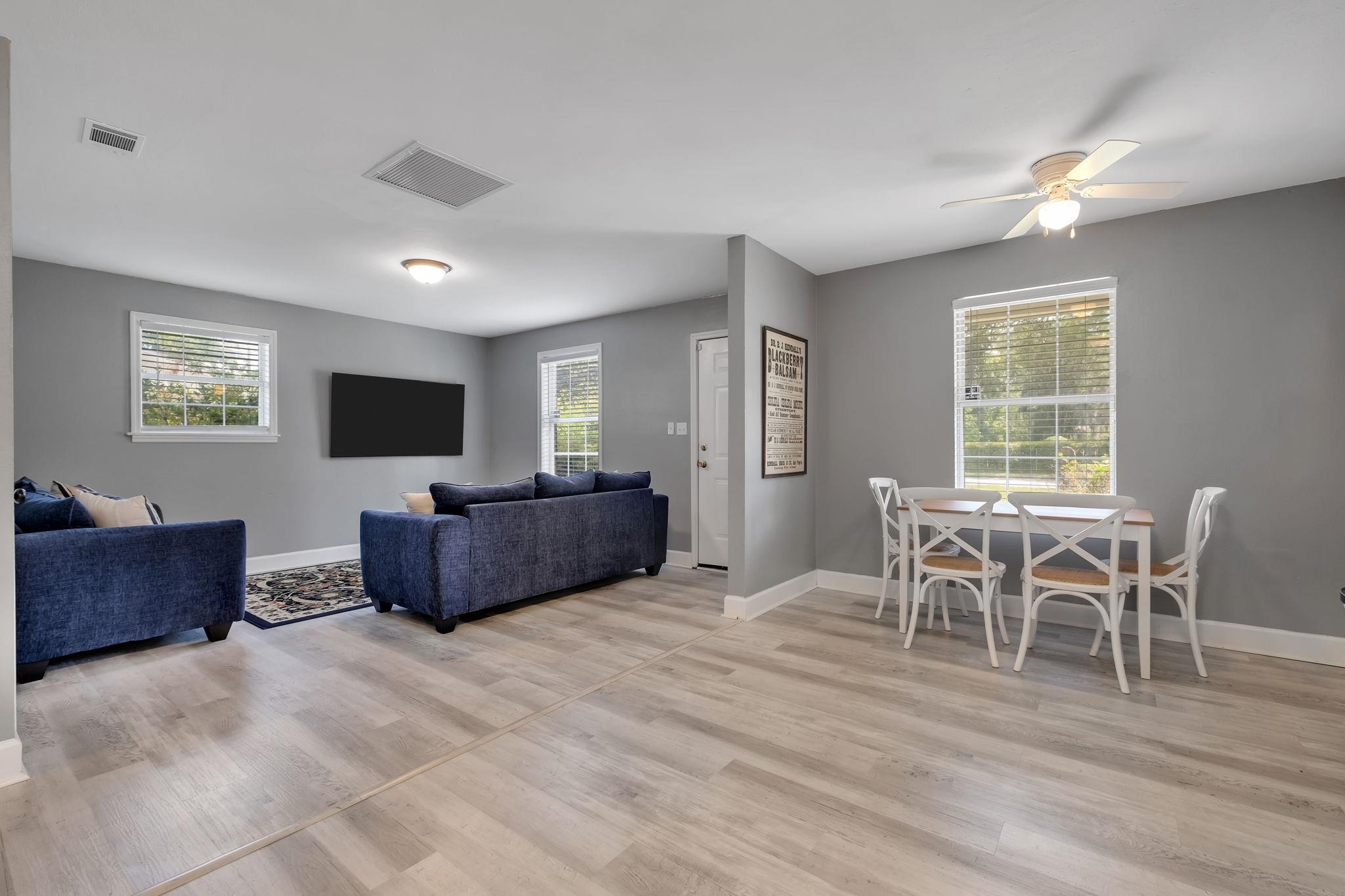 428 Dupont Drive