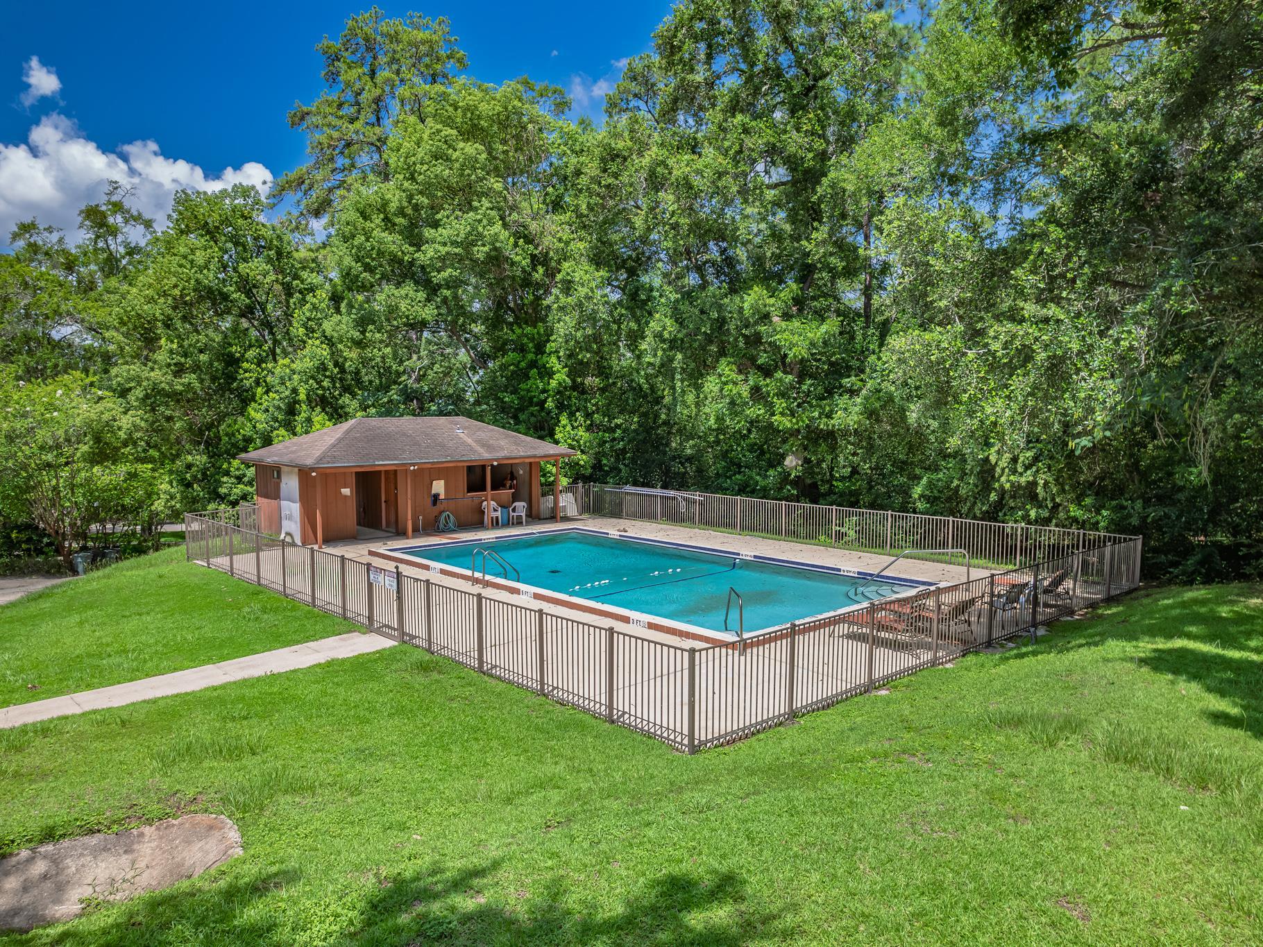 1543 San Luis Road