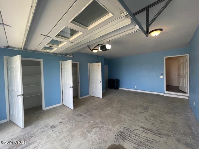 3700 Shoreline Circle