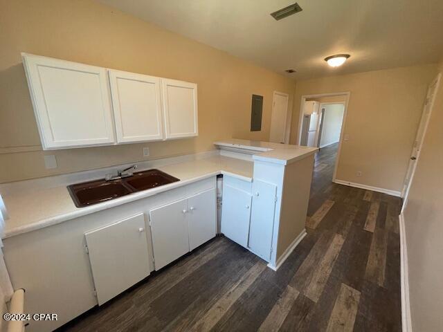 3700 Shoreline Circle