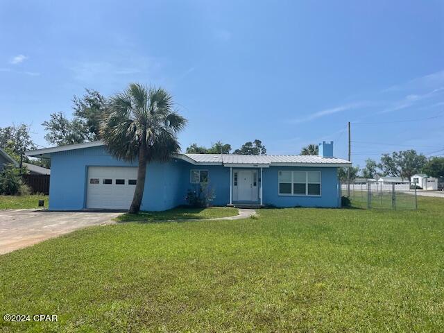 3700 Shoreline Circle